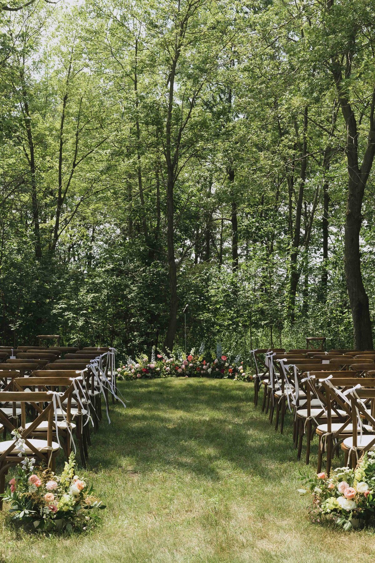 Colourful Spring Wedding - Sonia V Photography
