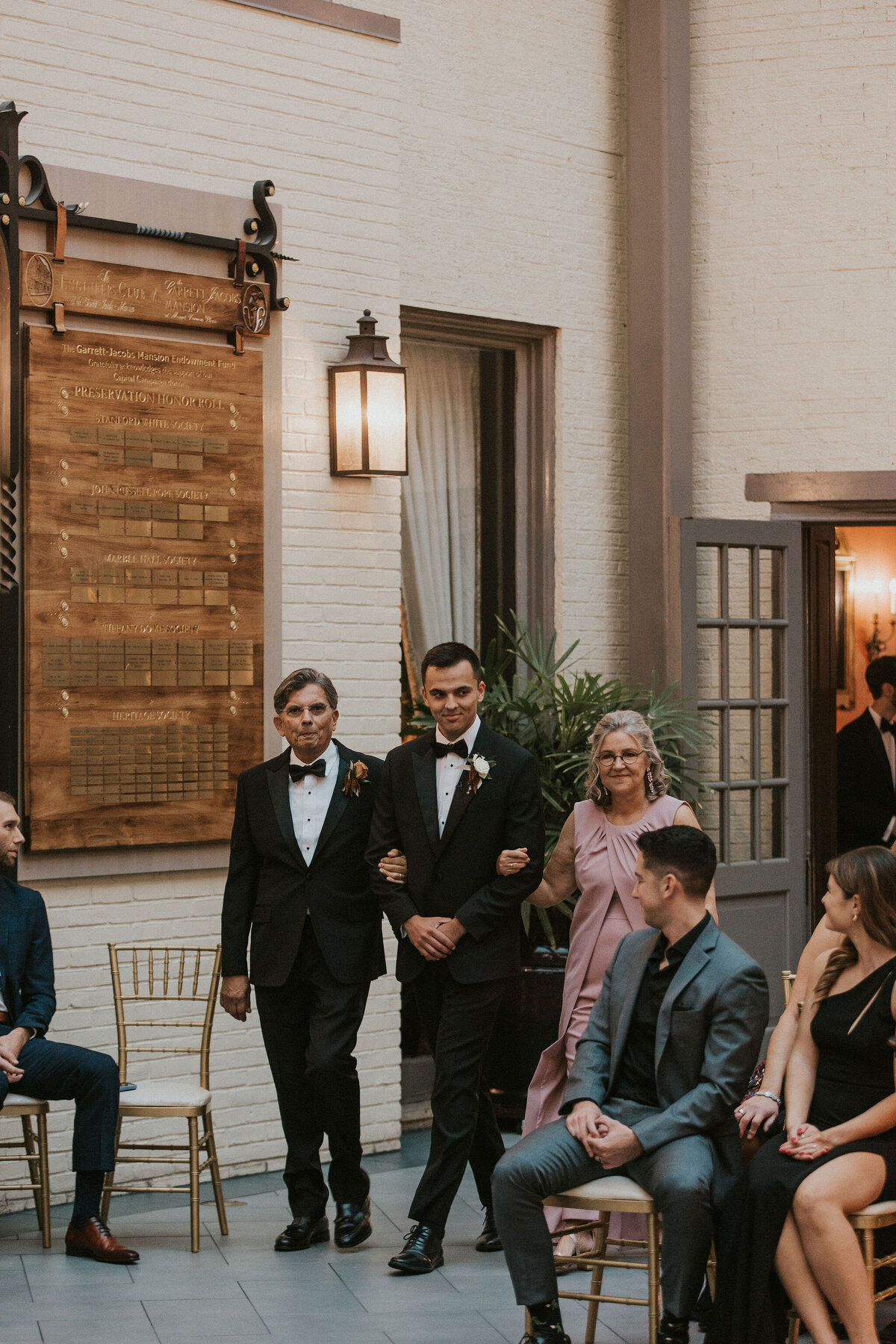 WELLING-FLORES.Wedding.EngineersClub-crmny-34