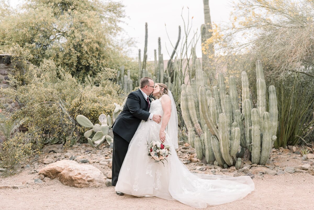 Phoenix-Wedding-Photographer-Desert-Botanical-Garden-1380