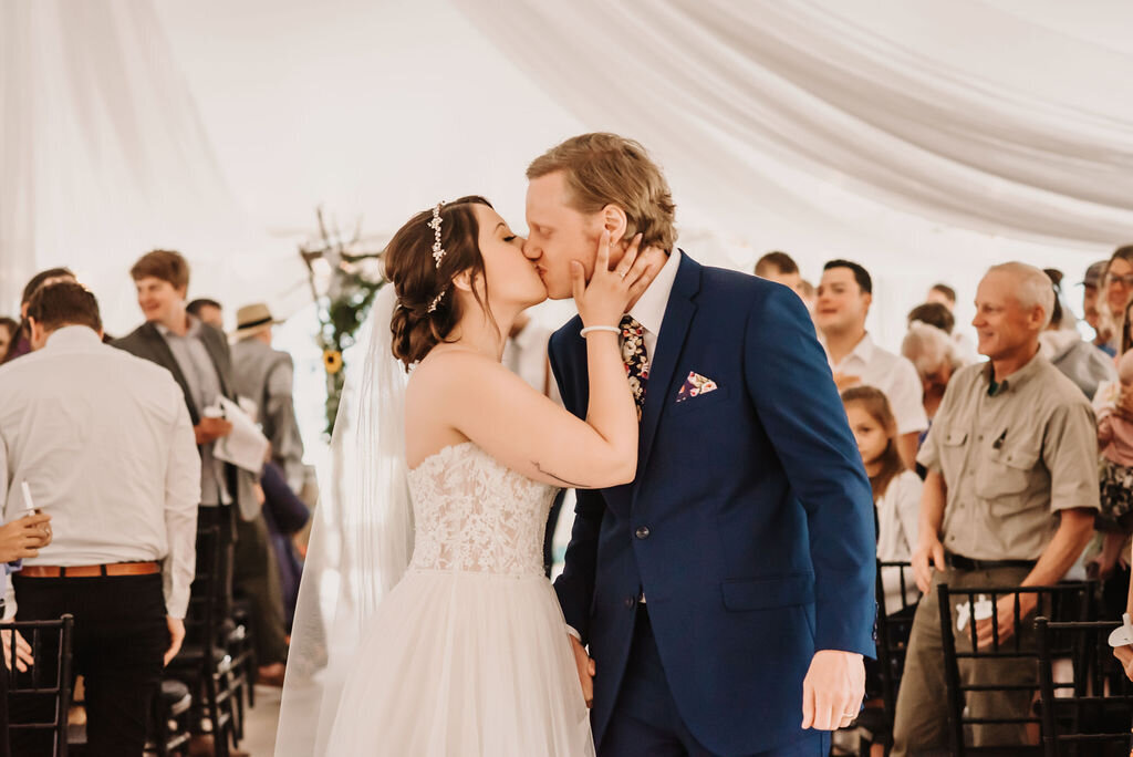 Vesper-and-Vow-Bemidji-Minnesota-wedding-and-elopement-photographer-coordinator-planner-white-alternative-ceremony