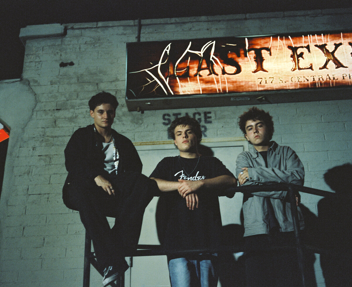 Mommicked120filmpre-4