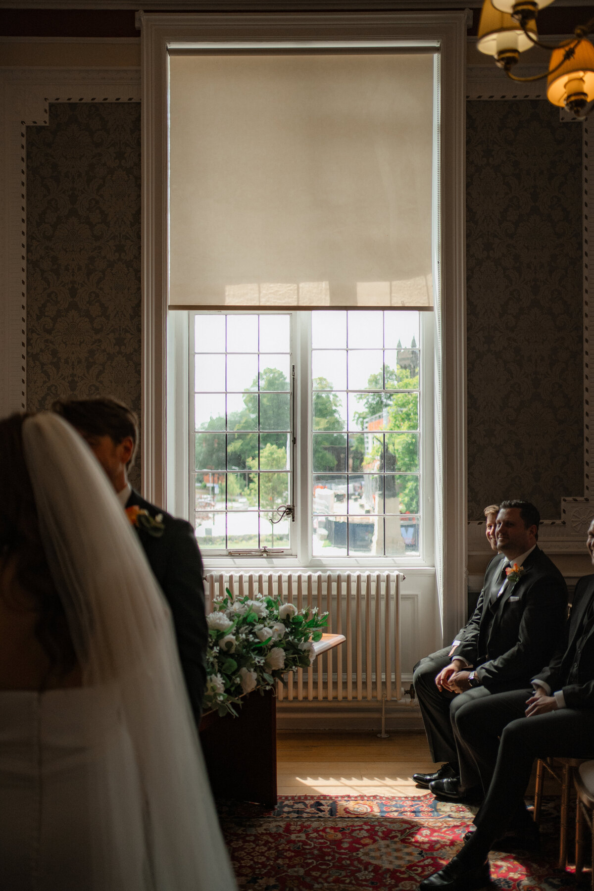 natalie-and-tom-wedding_crewe-town-hall_elee-smith-photo-05