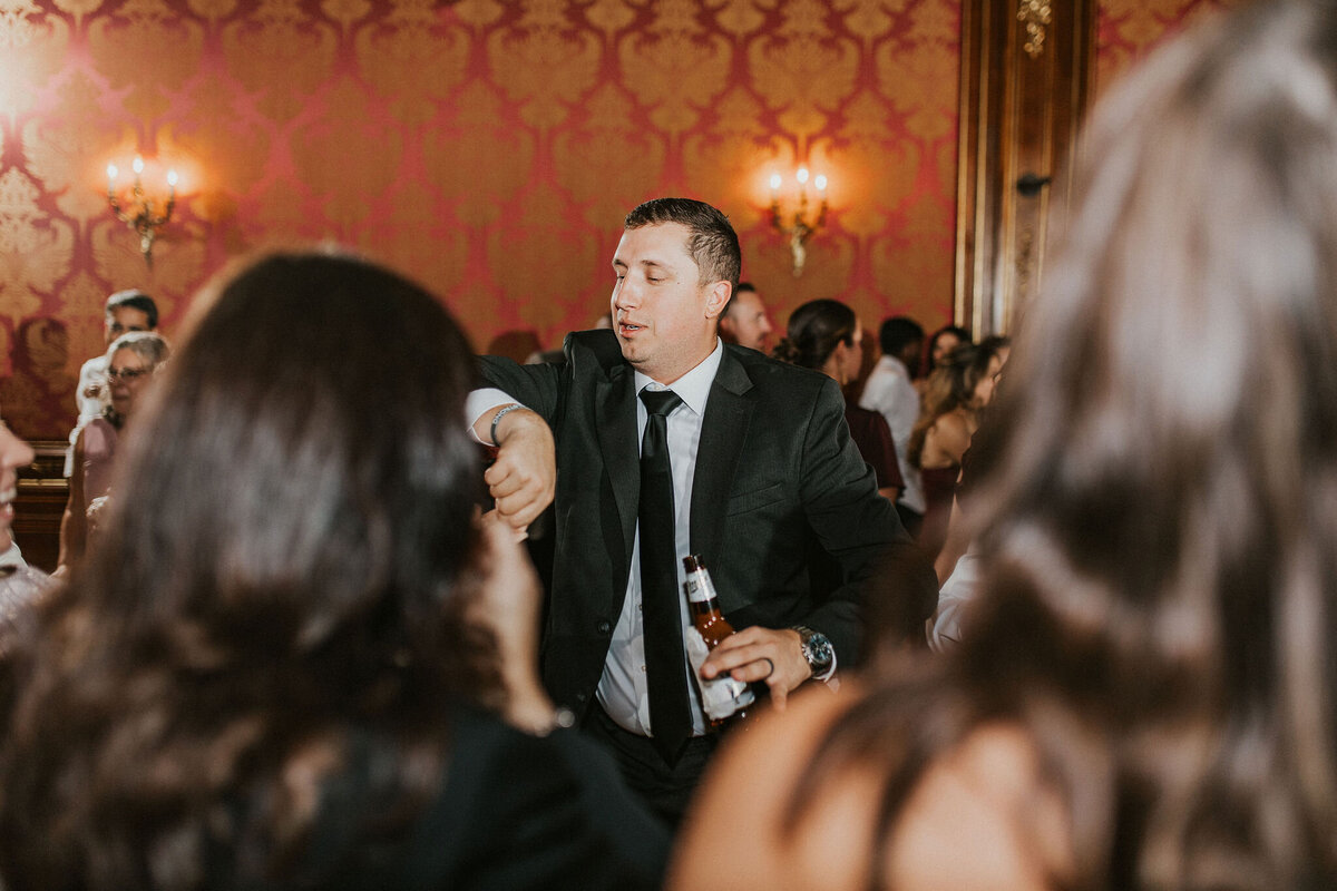 WELLING-FLORES.Wedding.EngineersClub-rcptn-267