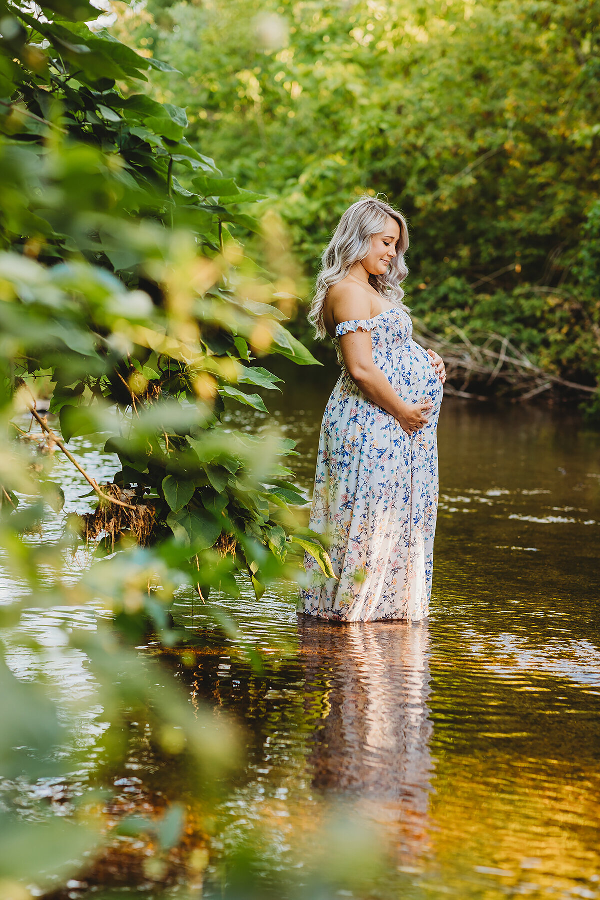 summer maternity session