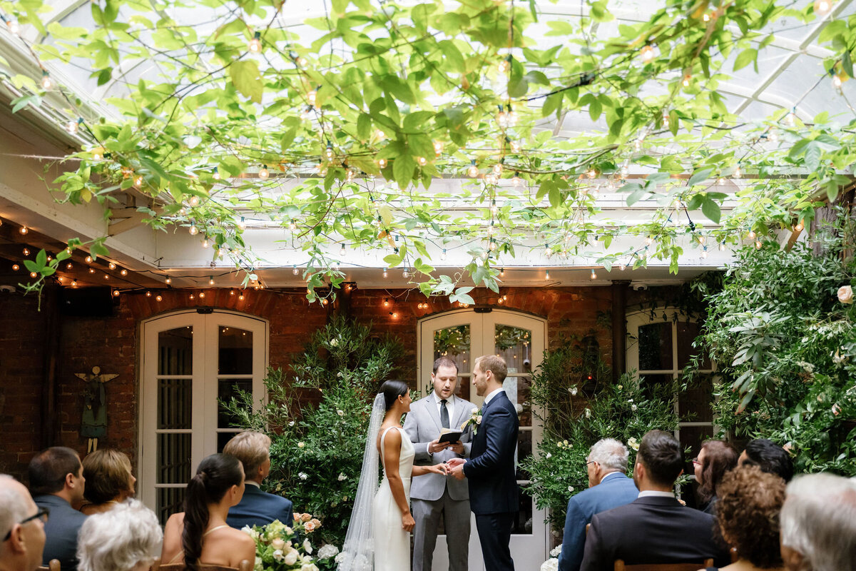 Palma Wedding Ceremony by Lisa Blanche Photography