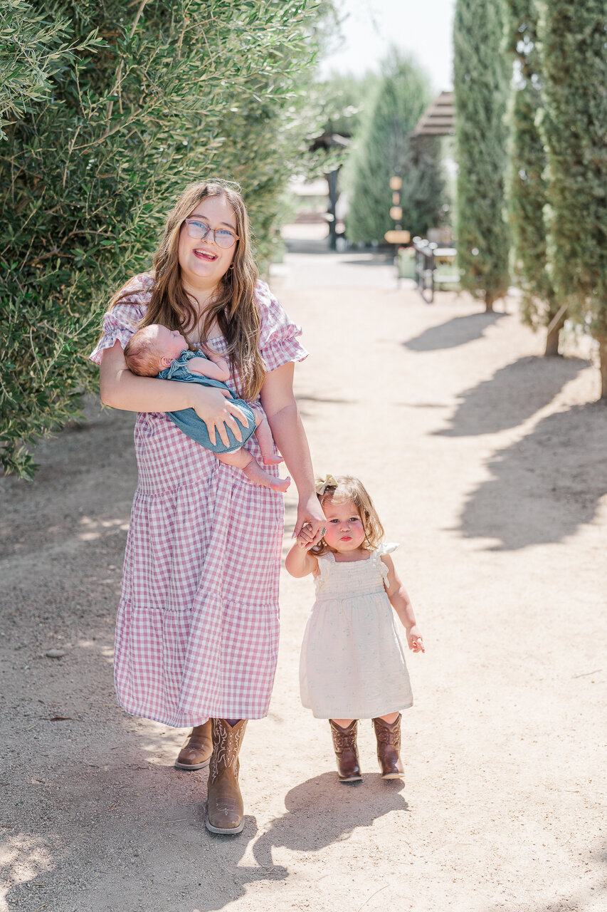 Queen-Qreek-Olive-mill-Arizona-Family-photographer-makayla-gabrielle-22
