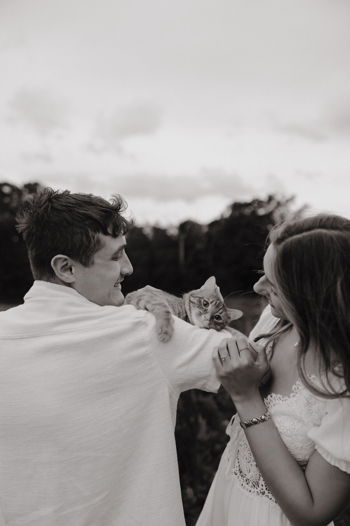 massachusetts-engagement-session-golden-hour-couples-photos-60