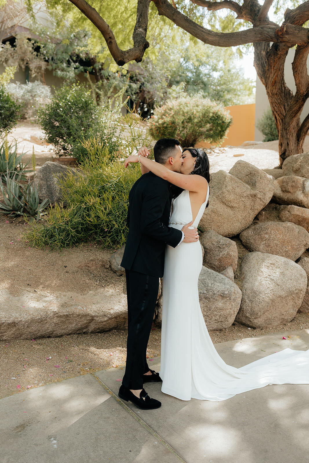 Sactuary-at-Camelback-Resort-Paradise-Valley-Arizona-Wedding-12