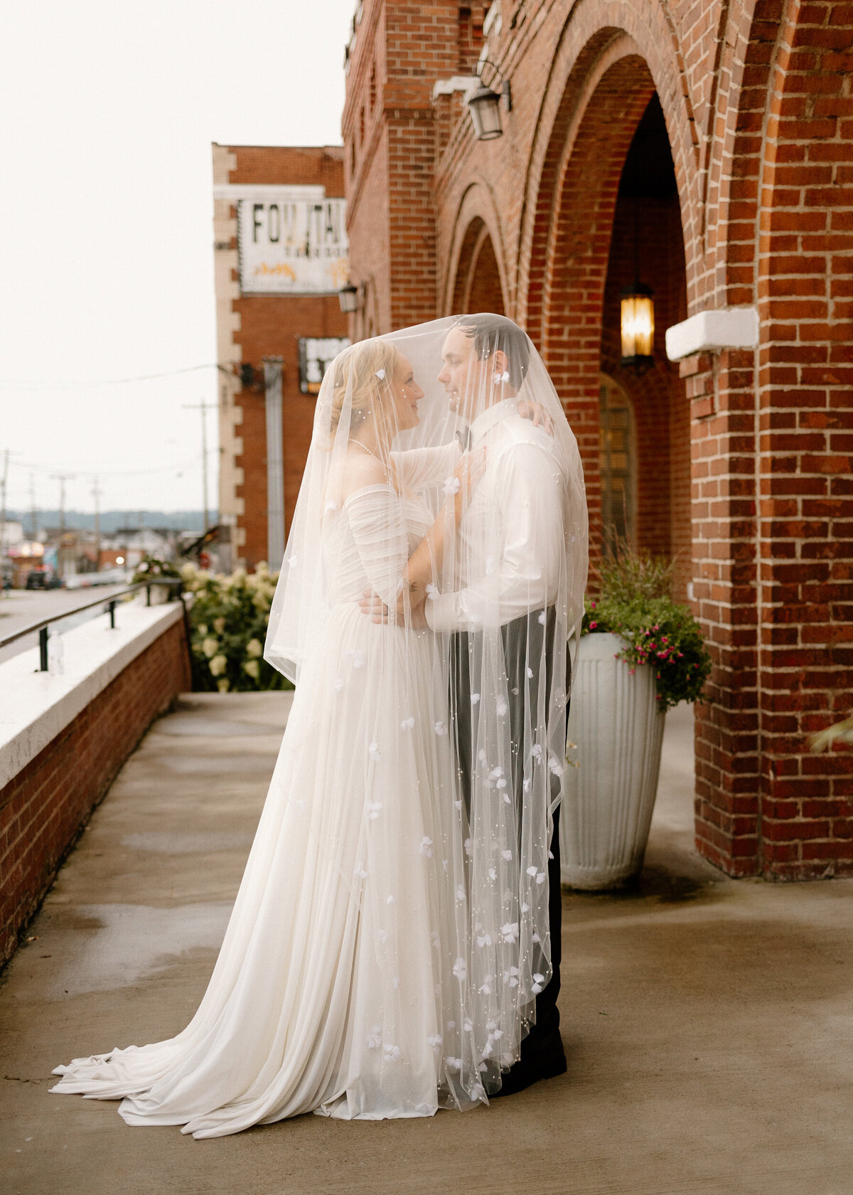 Ashlynn Shelby Photography _ Kelley & Bryce _ The historic a southside venue _ The Church on Main _ Chattanooga Wedding-466