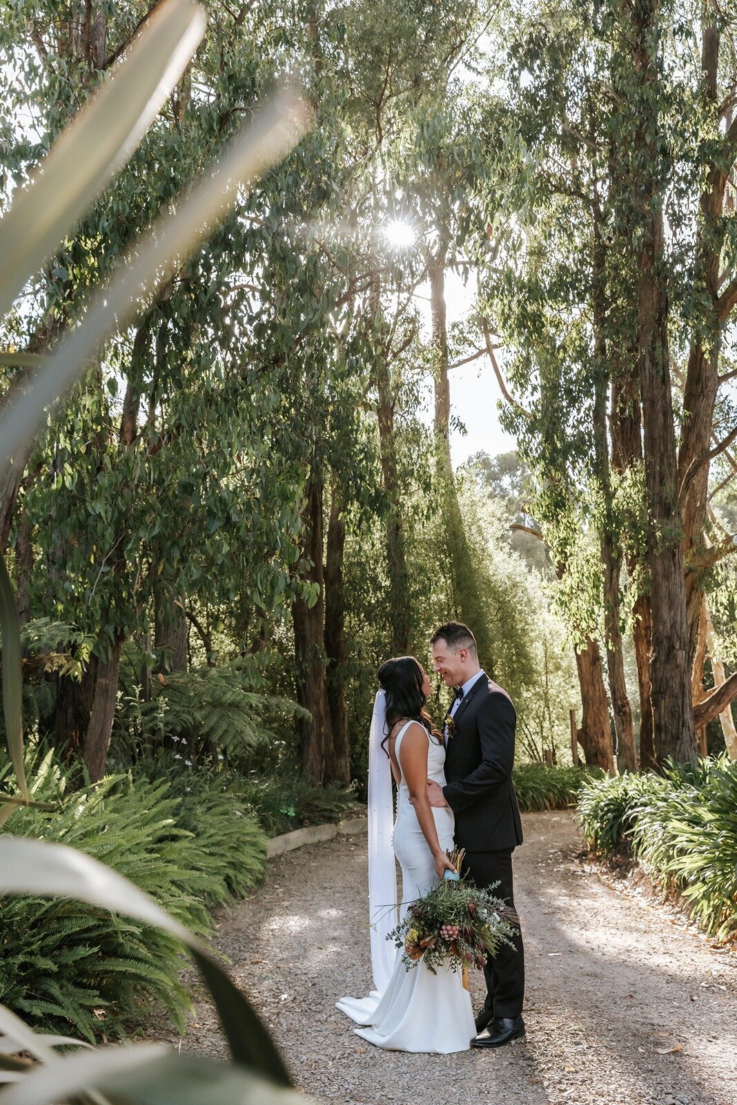 Elope-styled-micro-wedding-elopement-the-log-cabin-ranch39