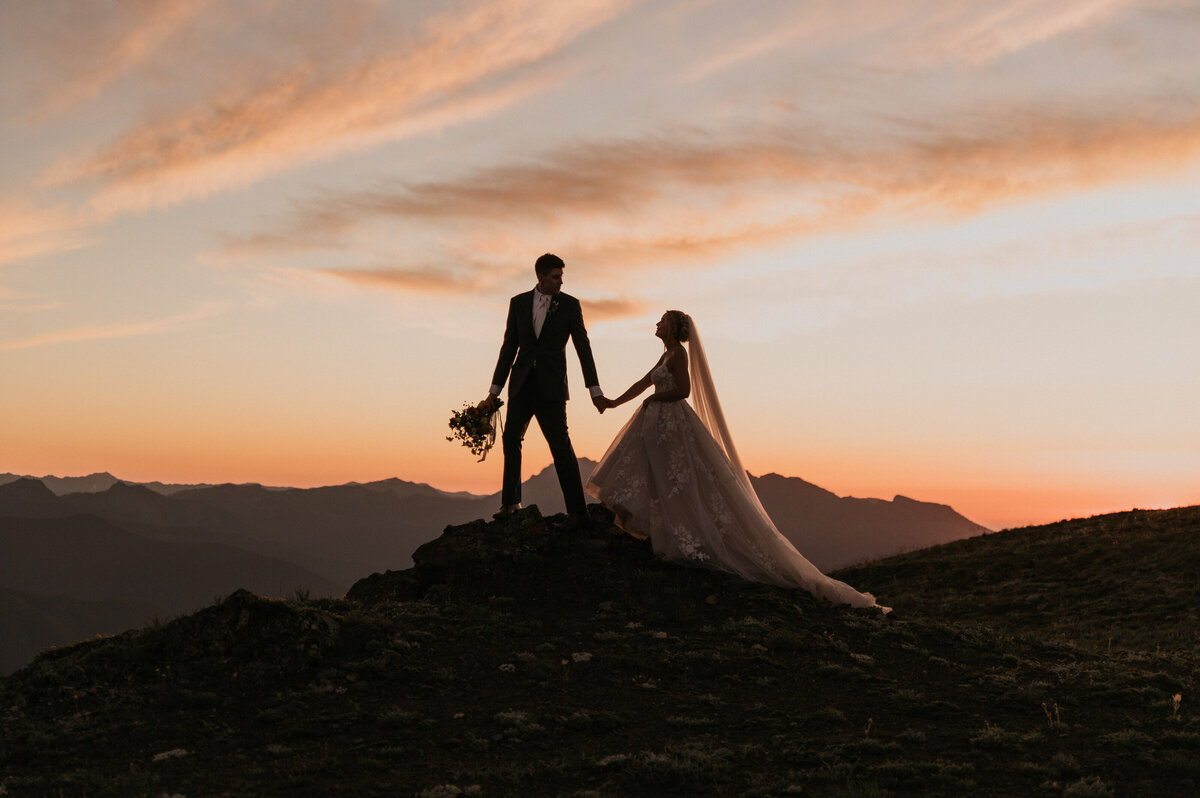 Washington Elopement Photographer