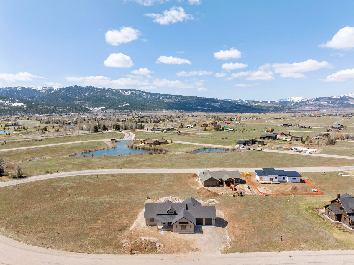 DJI_20250422220504_0116_D