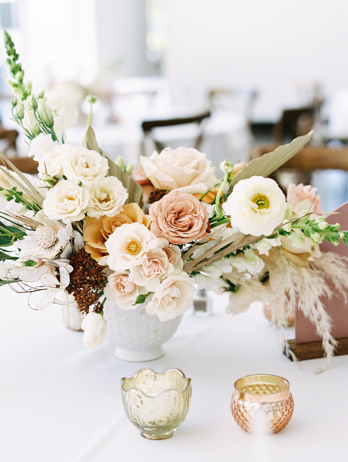 boho wedding centerpiece, lunaria centerpiece, dried floral centerpiece, studio fleurette