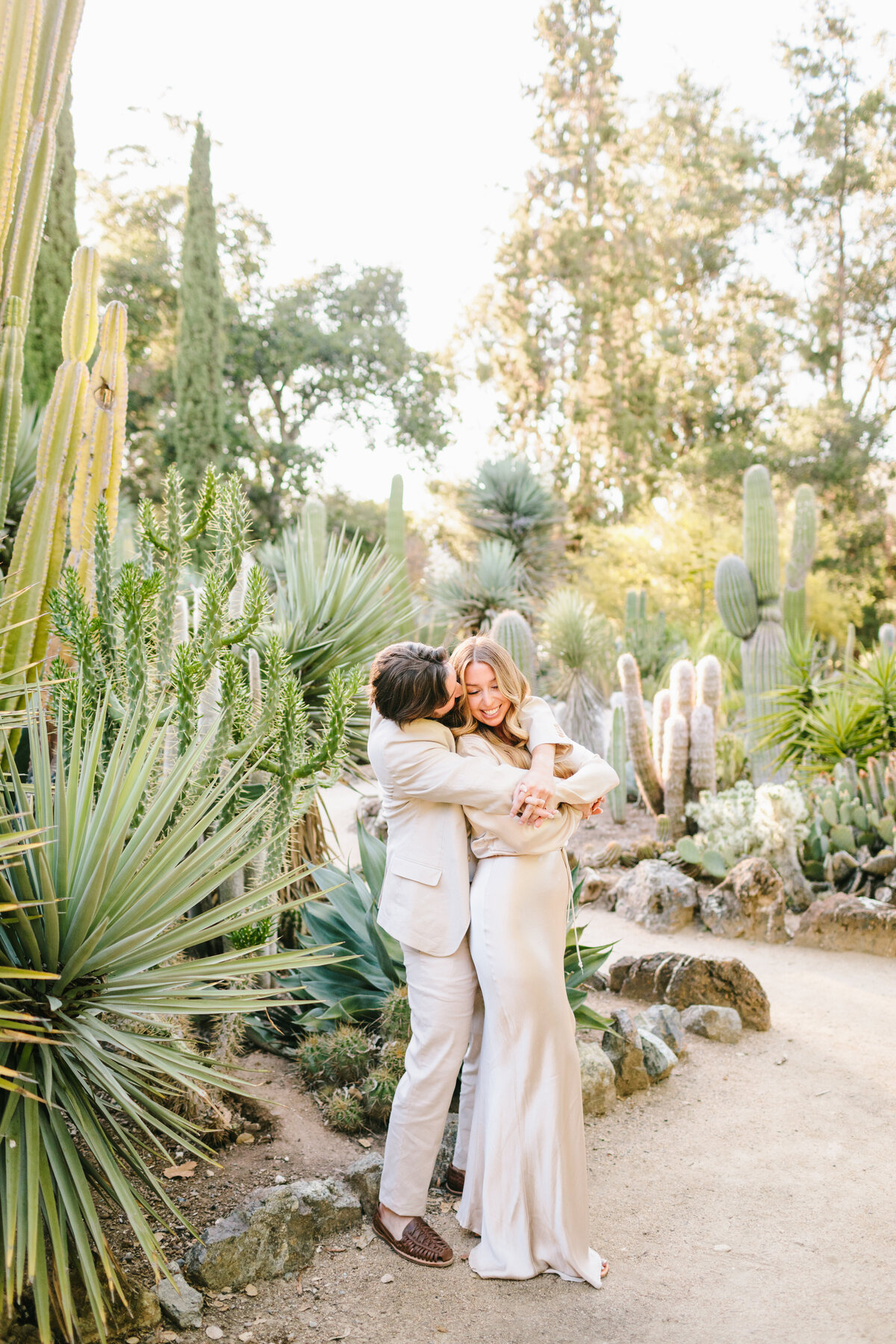 Katie&Sam-Sneaks-062122-JodeeDebesPhotography-92