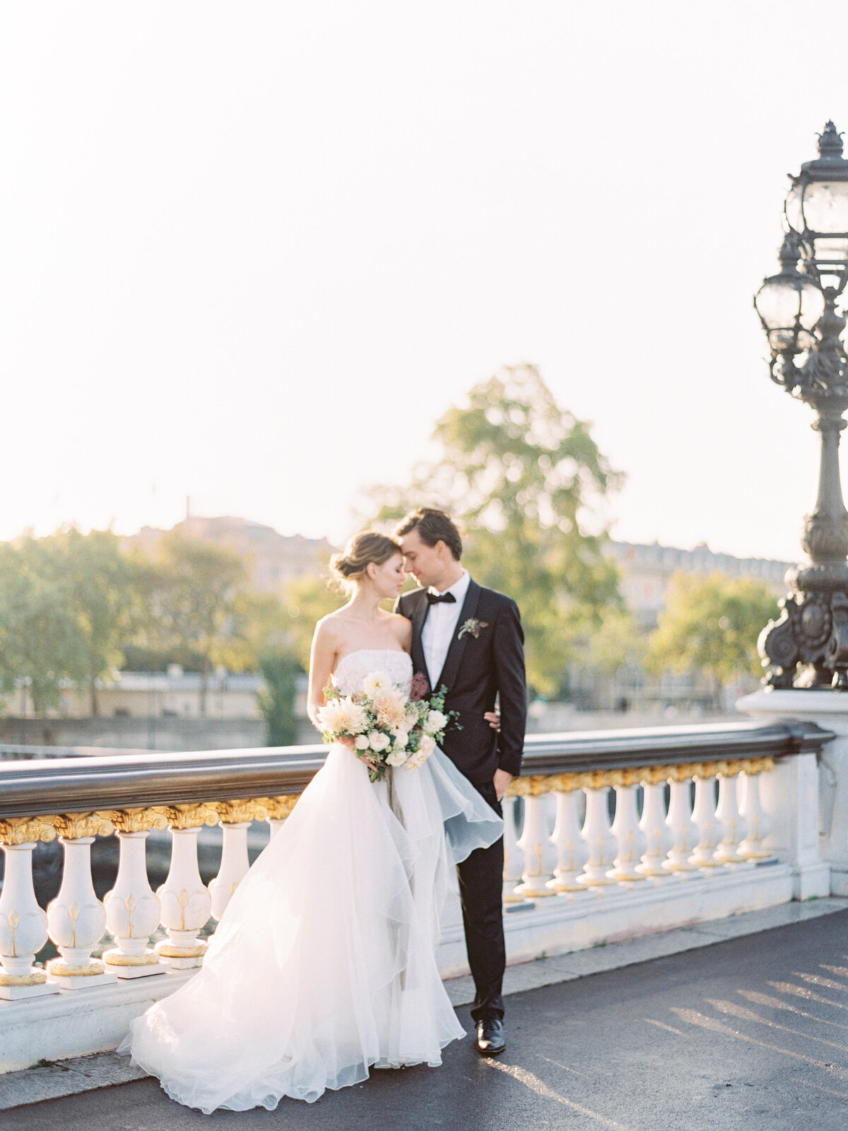 petit-palais-elopement-paris-wedding-photographer-mackenzie-reiter-photography-pont-alexandre-bridge-paris-france-40