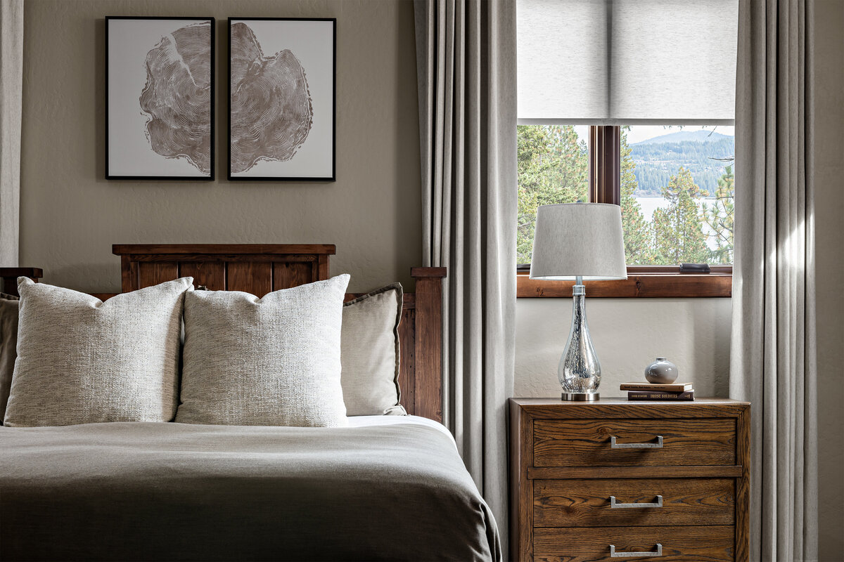 9.29.2023-StudioEightInteriors-LurtherHaven-Main-Floor-Primary-Bedroom-Vignette-Medium