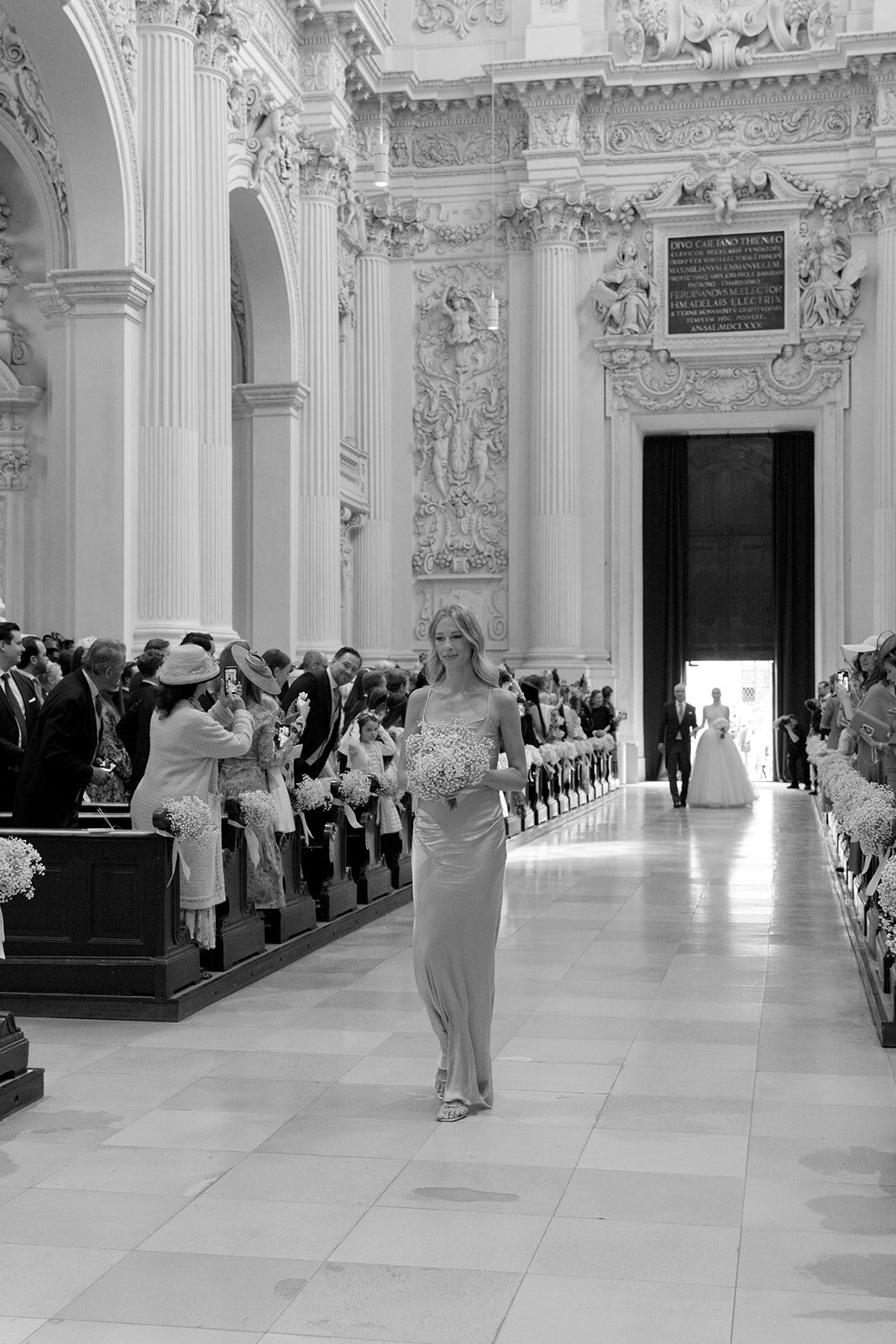 the lake como wedding agency villa balbiano_Grace_Munich_Editorial_Wedding_Photographer (318 von 1862)_websize