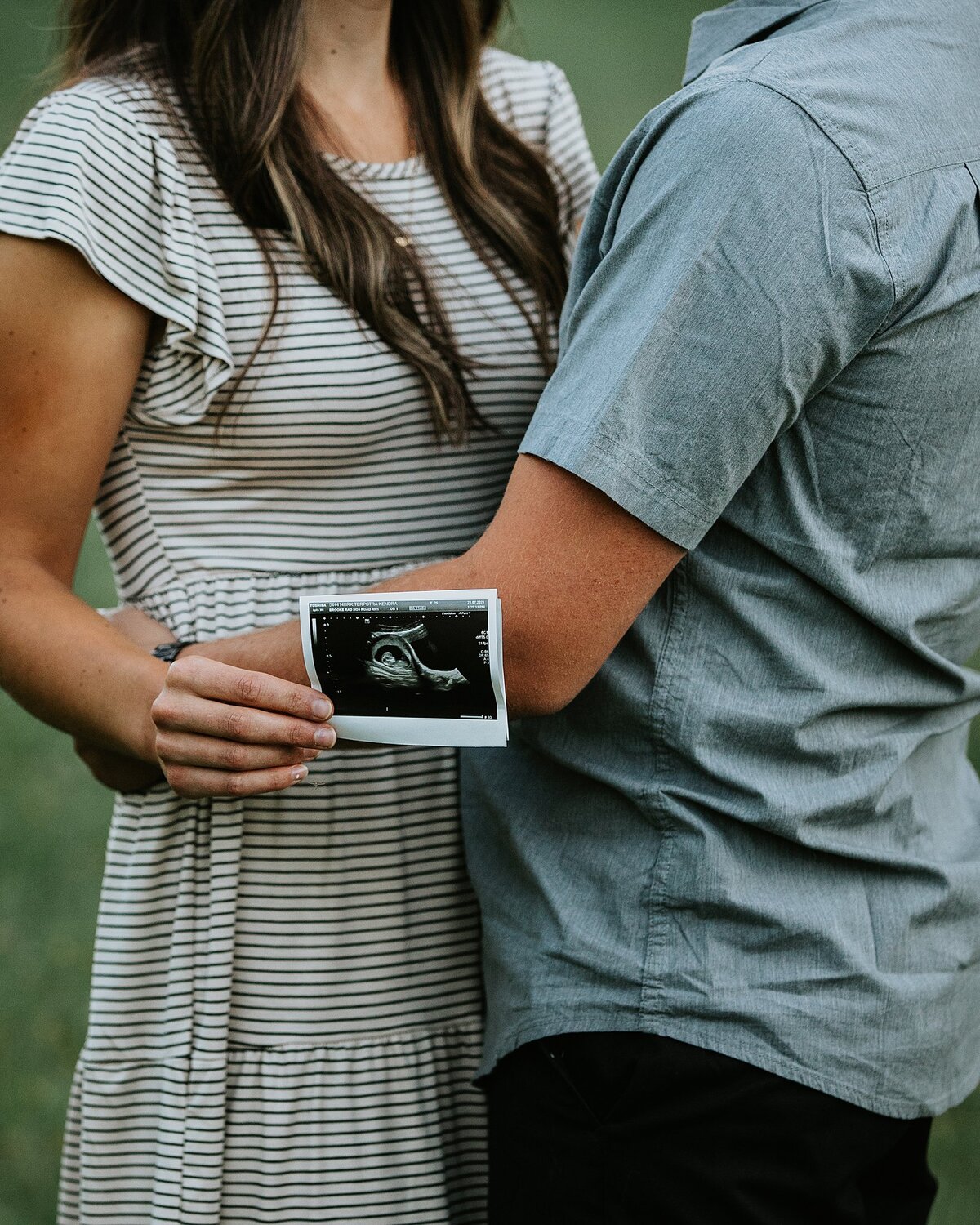 Maternity session announcement