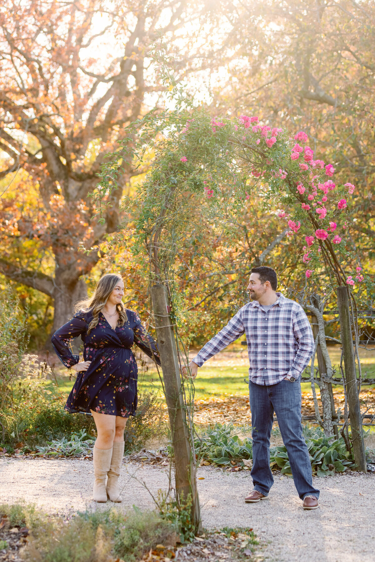 MicheleEngagement10-26-PlantingFields-9