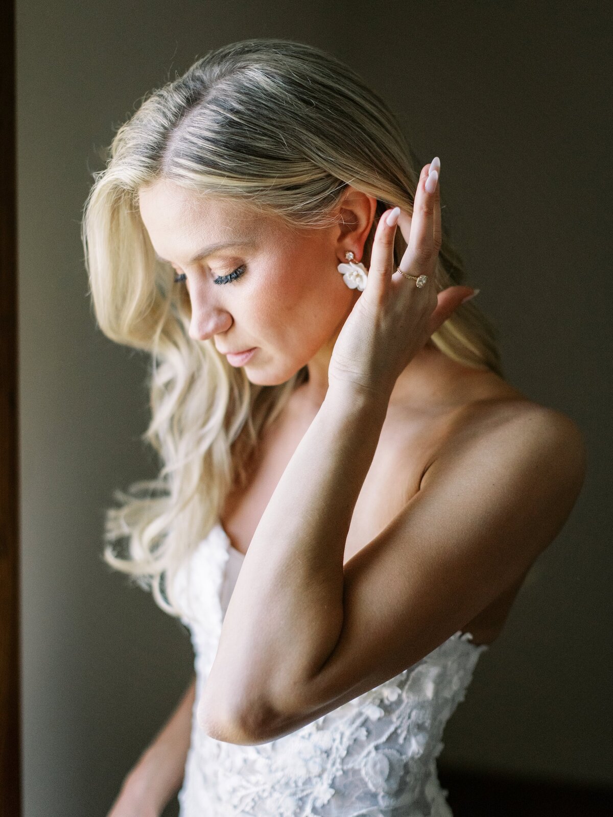 castle-farms-charlevoix-michigan-wedding-photographer-fine-art-film-luxury_0110