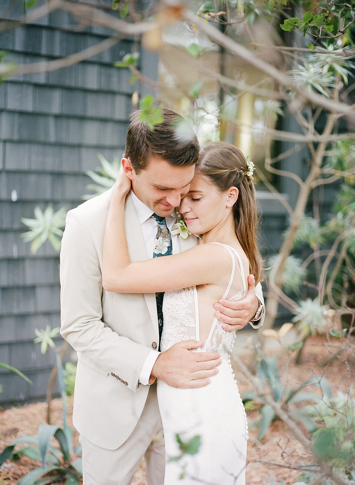 stinson-beach-backyard-wedding-planning-and-design-jacinda-weddings-and-events-09