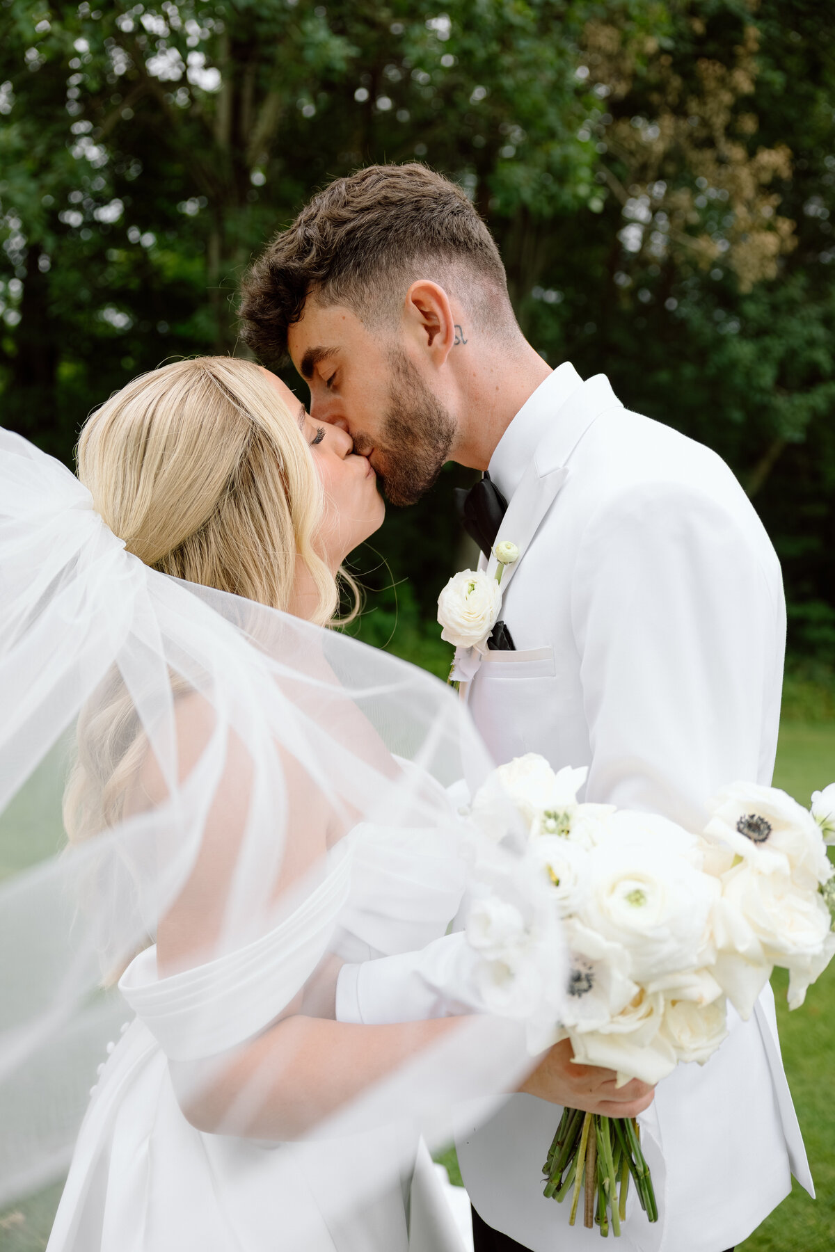 Sara & Joni Wedding Samples-155