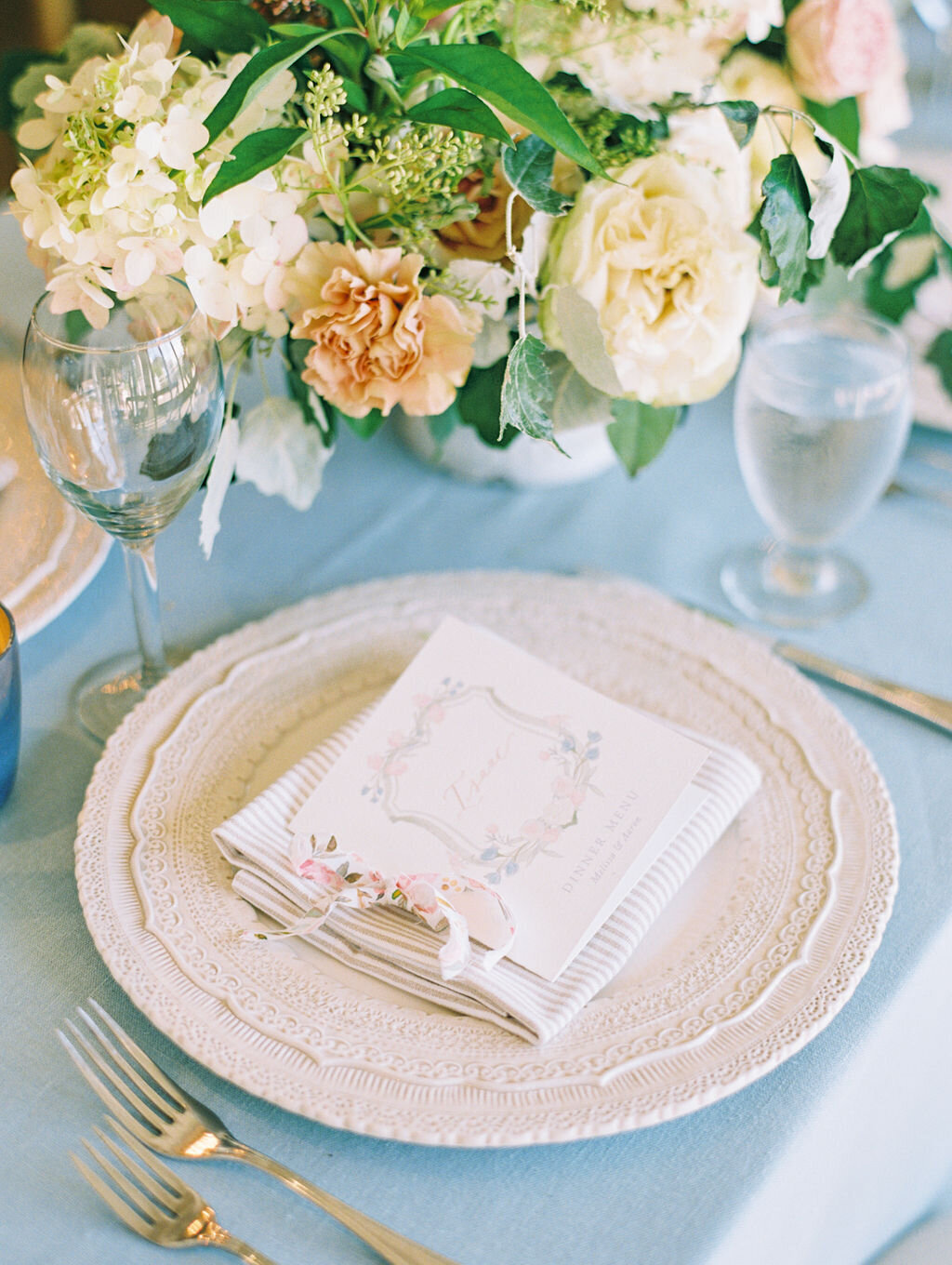 MELISSAANDAARONSEATTLEWEDDING_SALLYPINERAPHOTOGRAPHY-740