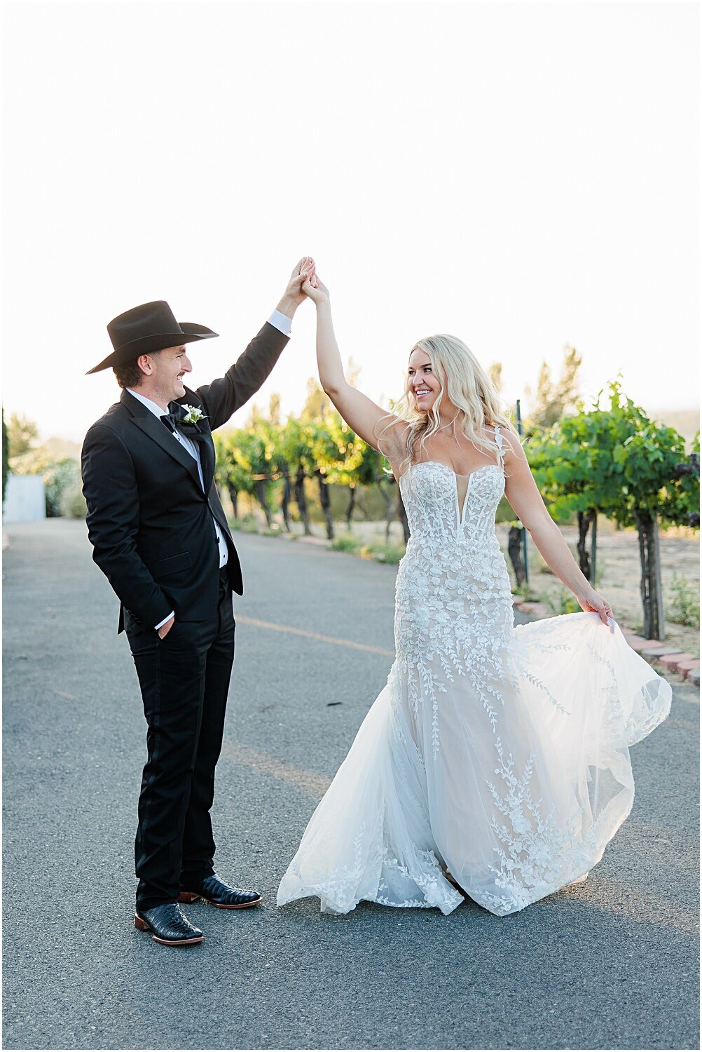 Mount-Palomar-Winery-Wedding-Southern-California_0031