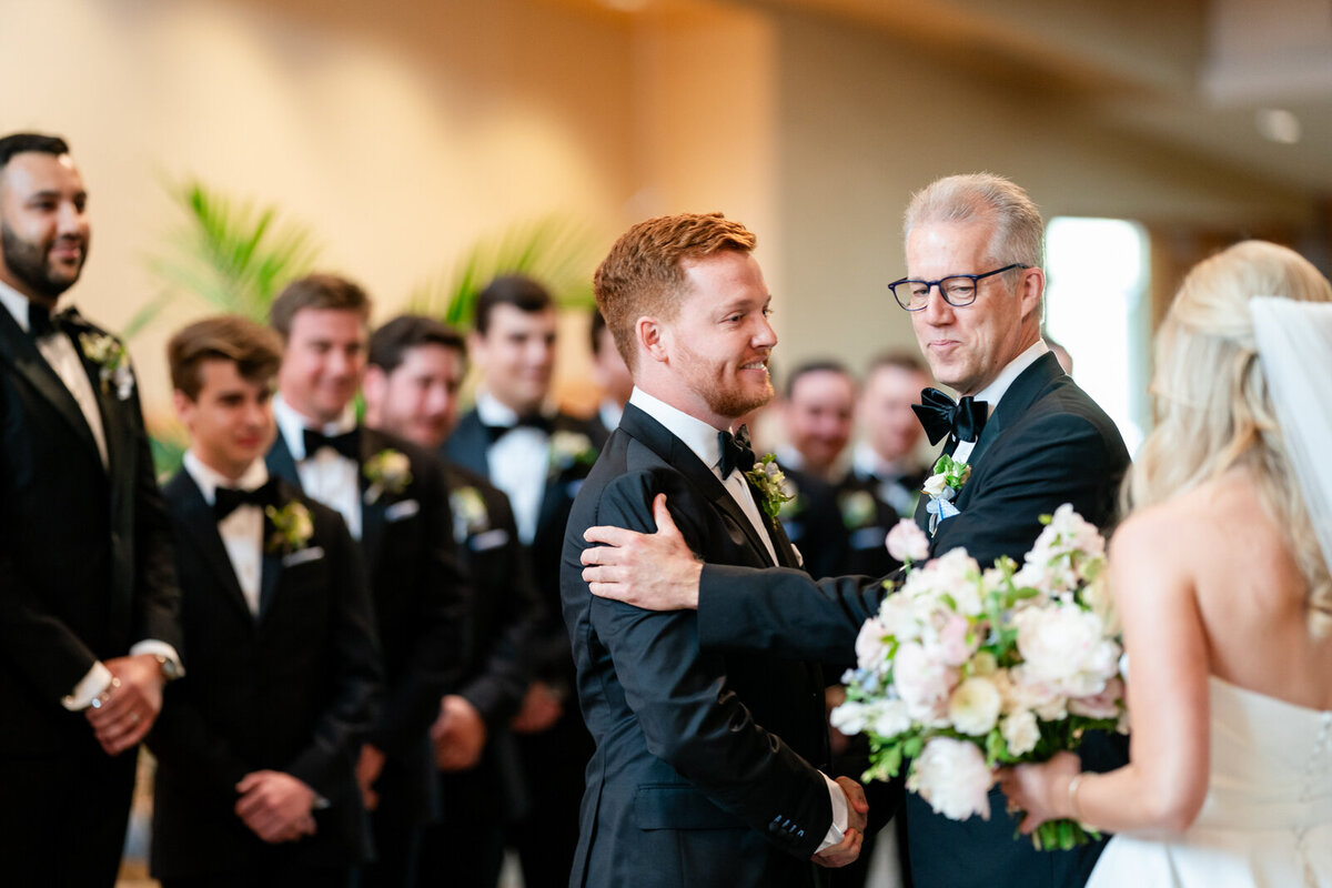 Grand Rapids Wedding Photographer JW Marriott573