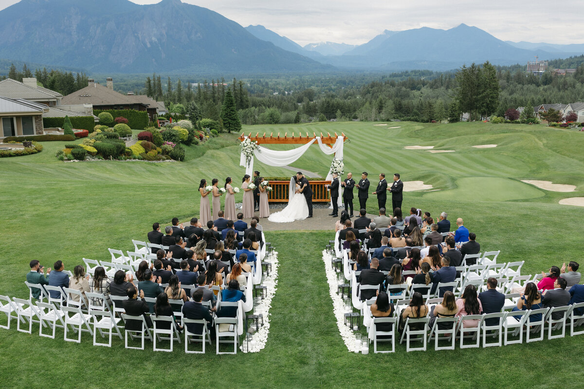 elegant-snoqualmie-ridge-wedding-jennifer-moreno-photography--16