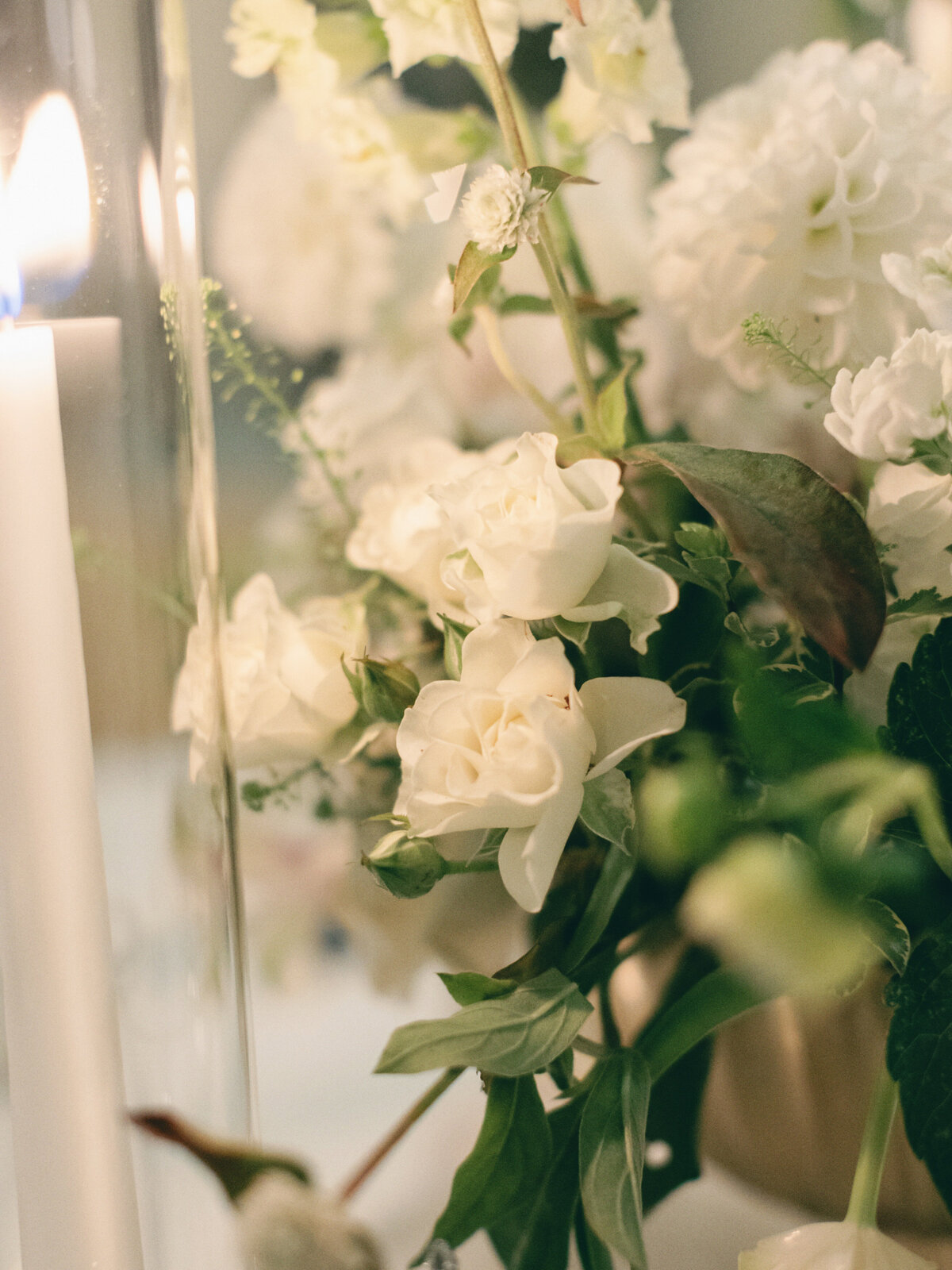 best-seattle-wedding-photographers-the-tenneys-at-washington-athletic-club-49