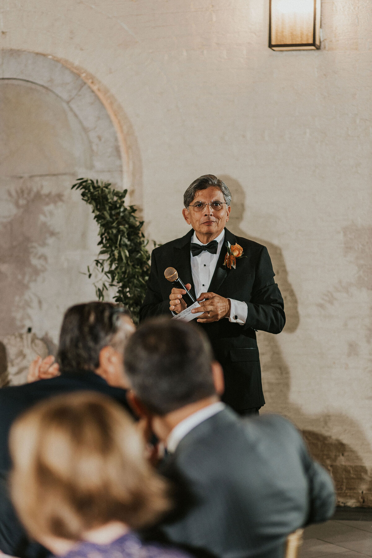 WELLING-FLORES.Wedding.EngineersClub-rcptn-94