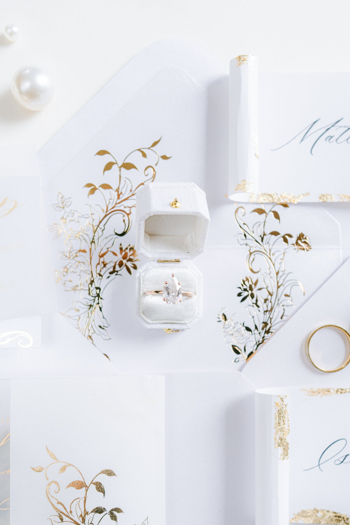 0008 Luxury Floral Wedding Editorial_Strathmere_Canada_Ottawa_Photography by Emma