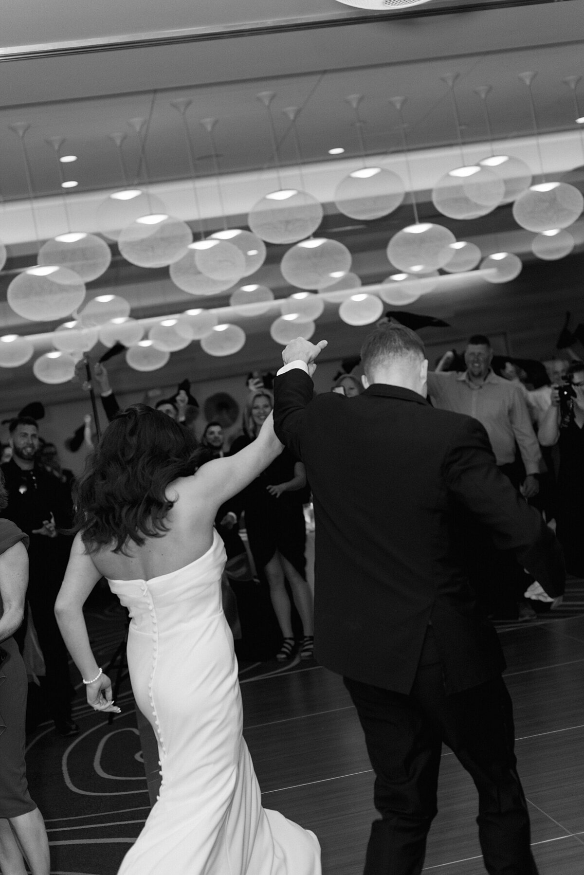 Lido-Beach-Resort-Wedding_0089