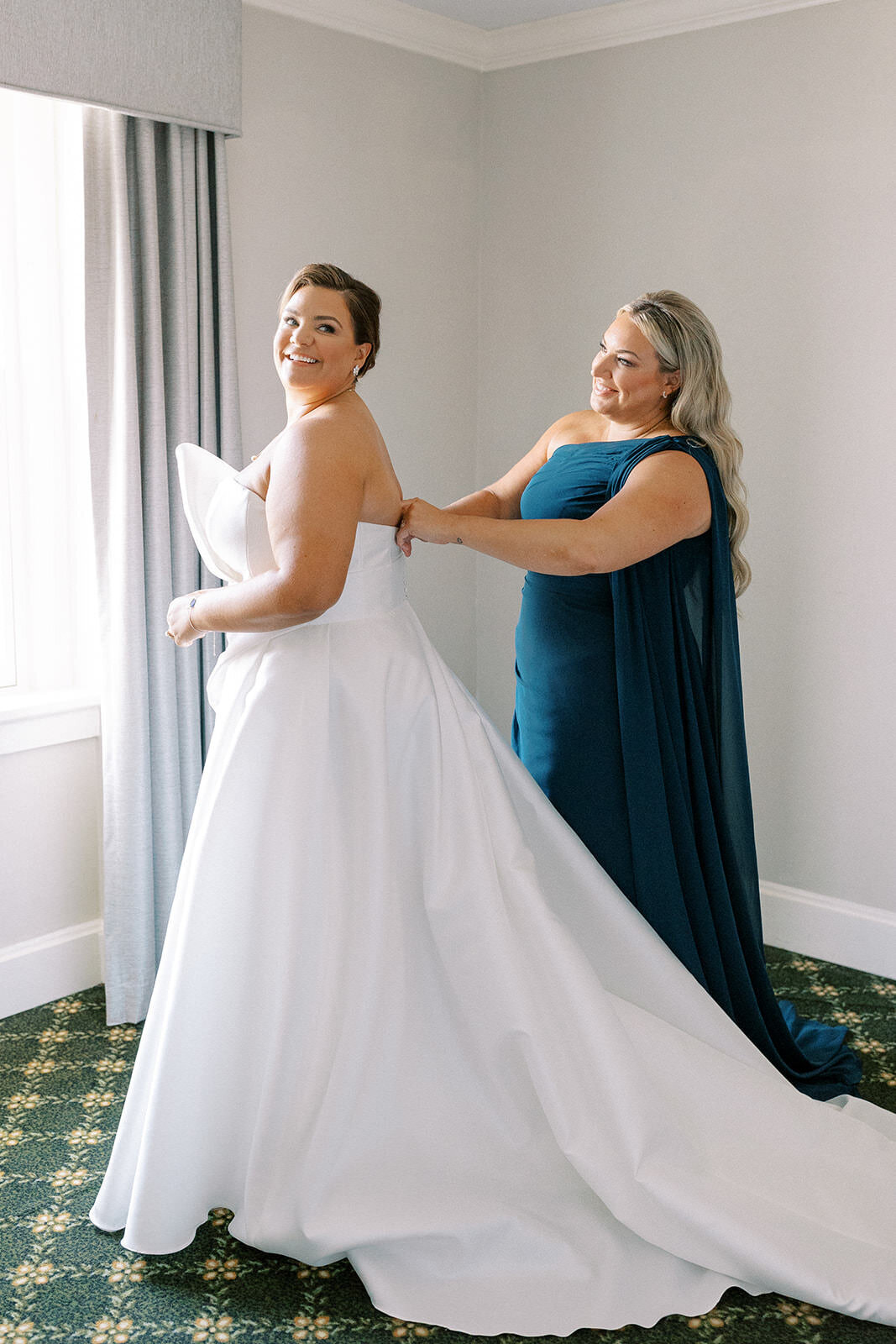 Glen Magna Farms Wedding-Halie Child Photography-7