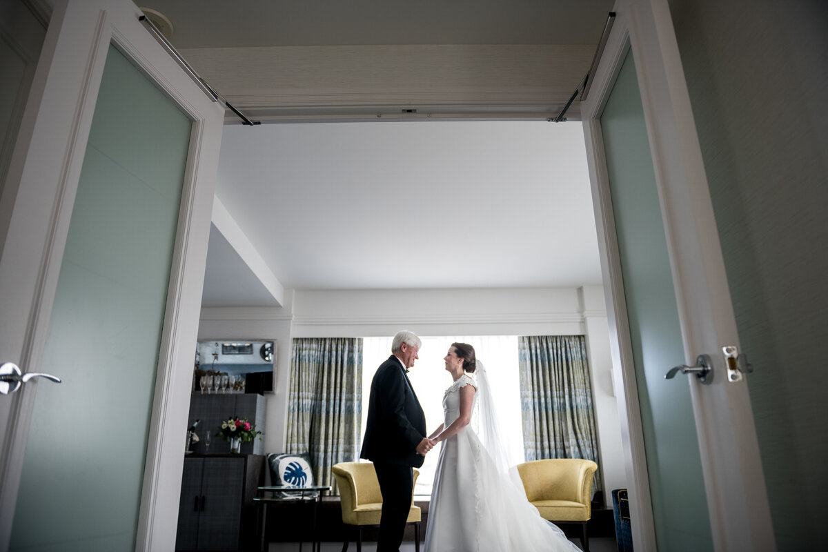 Boston-Wedding-Photographer-Bella-Wang-Photography-Ritz-Carlton-Public-Gardens-63