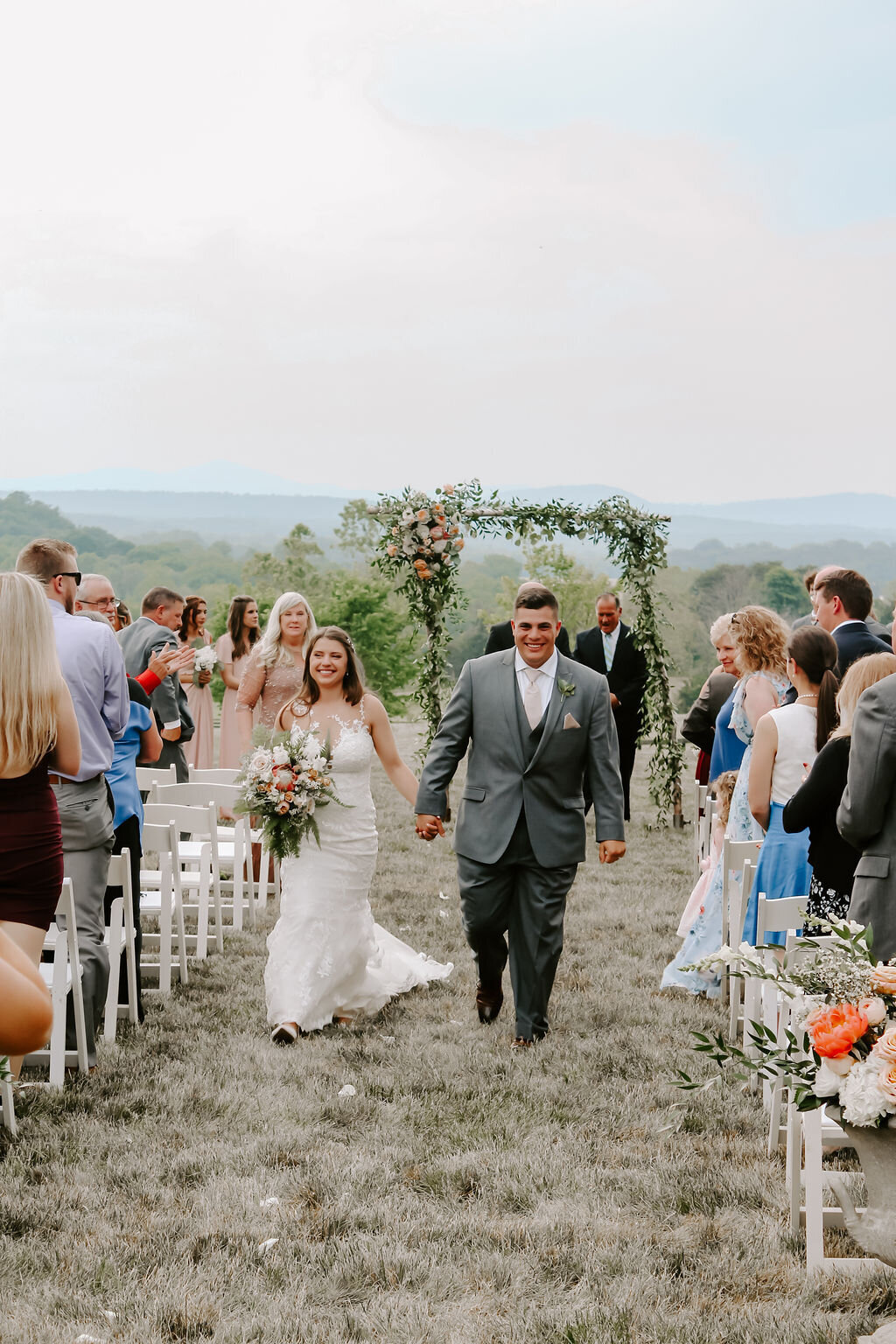 the-lodge-at-mount-ida-farm-and-vineyard-wedding-dj-pt-event-group-4