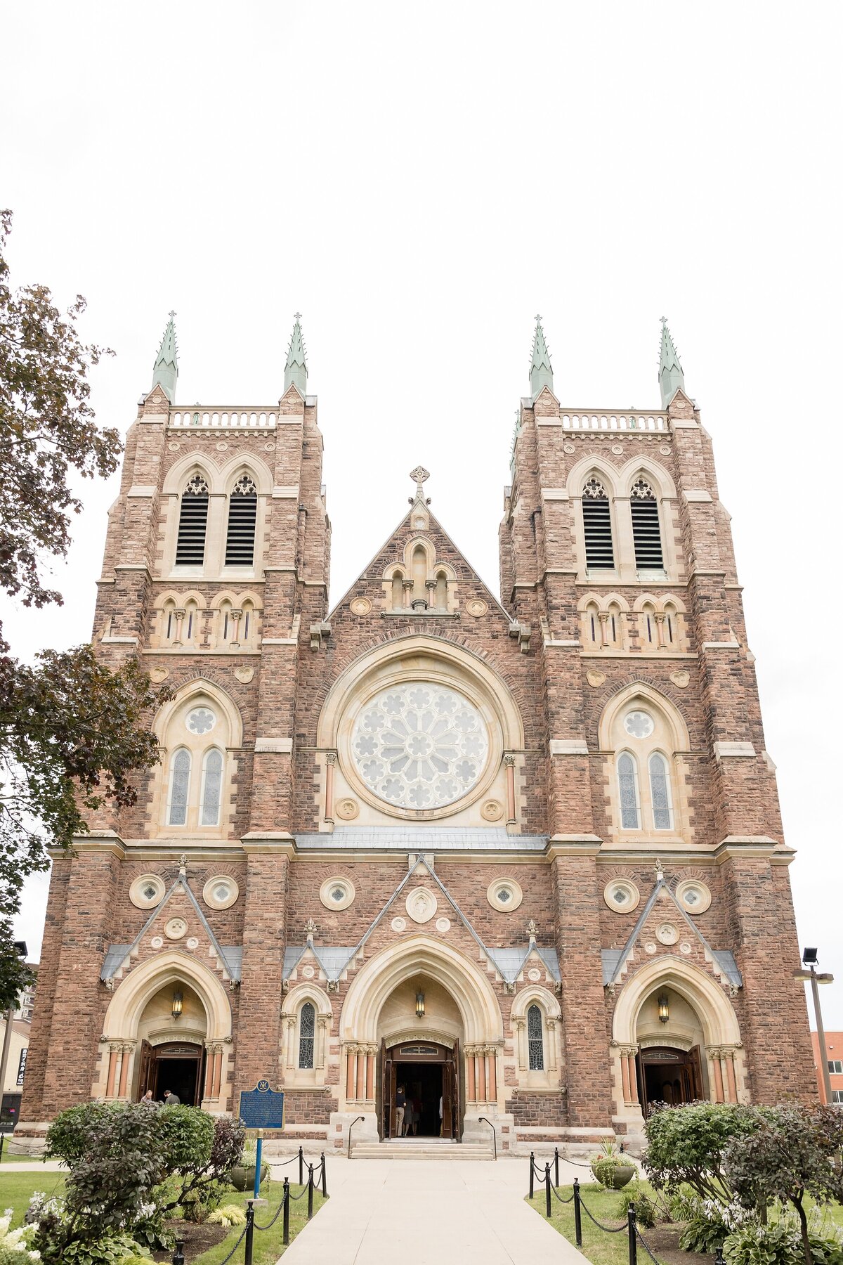 St Peters Basilica and Brescia College Wedding - Dylan and Sandra Photography - 0395