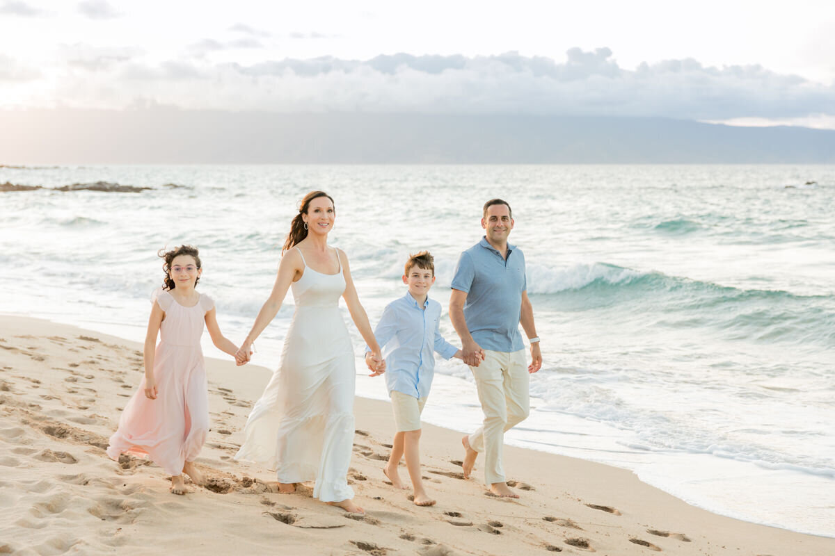 Beautiful Maui family portraits