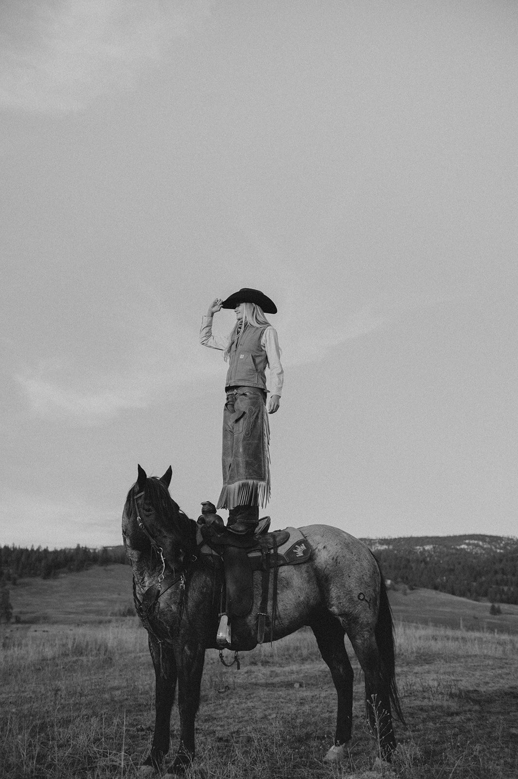 presley-gray-photo-montana-western-ranch-couples-photoshoot-1972-2