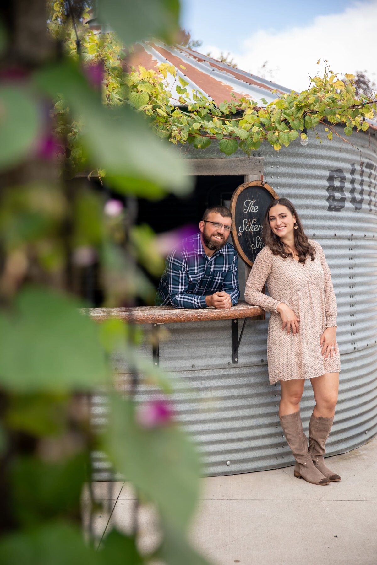 Courtney & Justin Engagement Photo - DVX20675_
