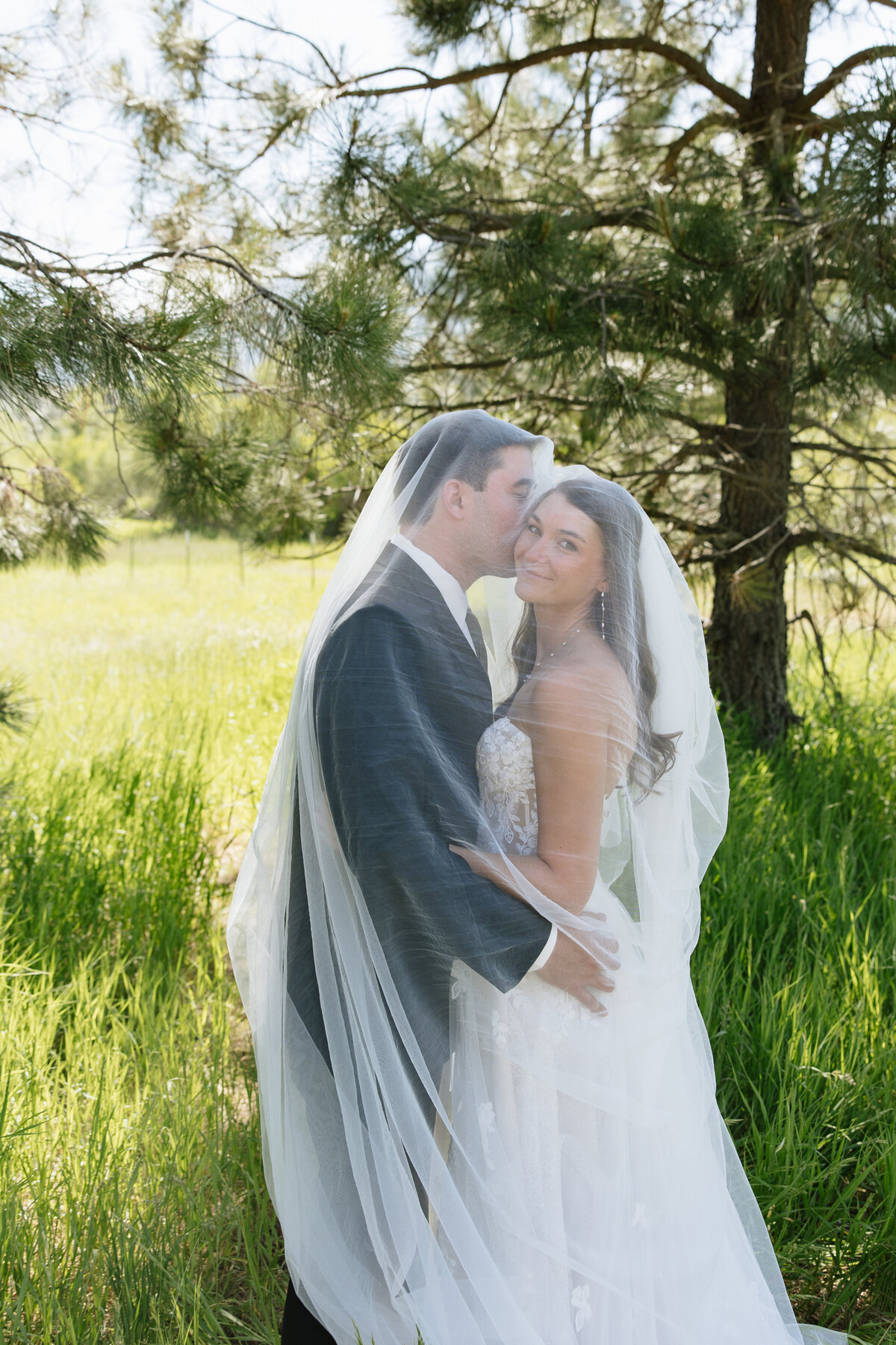 jennifer-marcilliat-idaho-wedding-photographer---64
