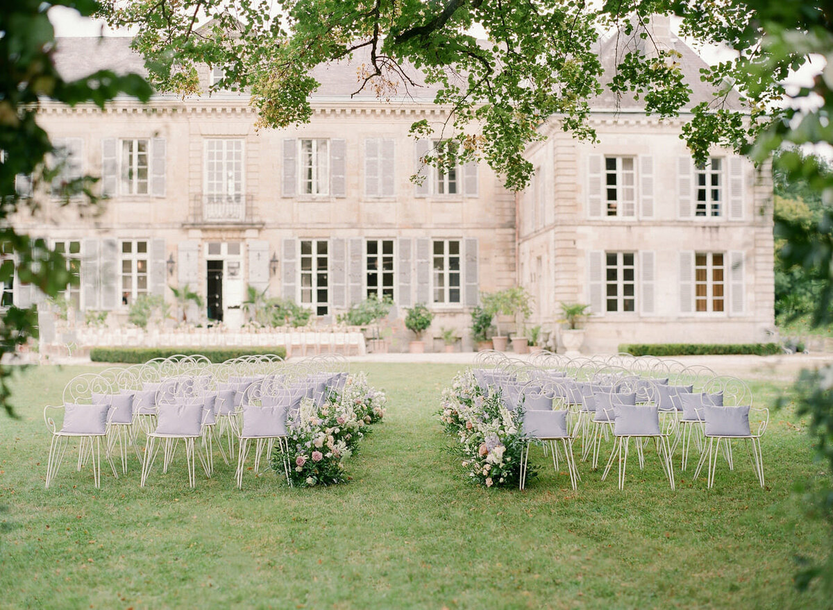 intimate-wedding-garden-french