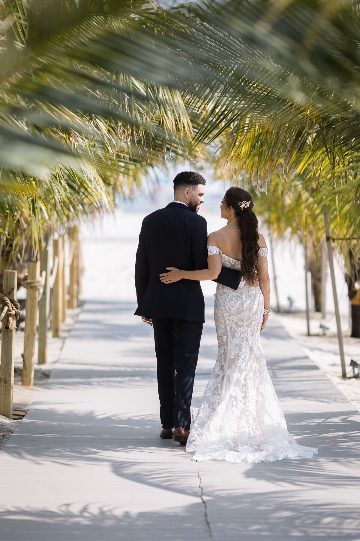 Tara+Andrew-09.15.22-BryanWeberPhoto-241