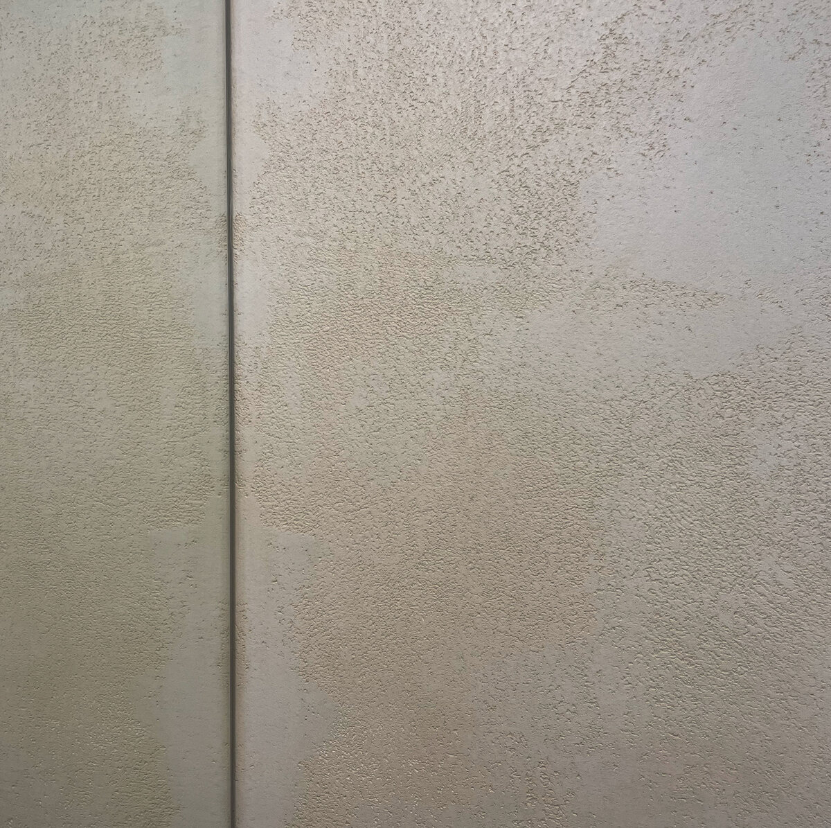 4ECB2F43-A477-4FB8-B701-16A52DF981A2