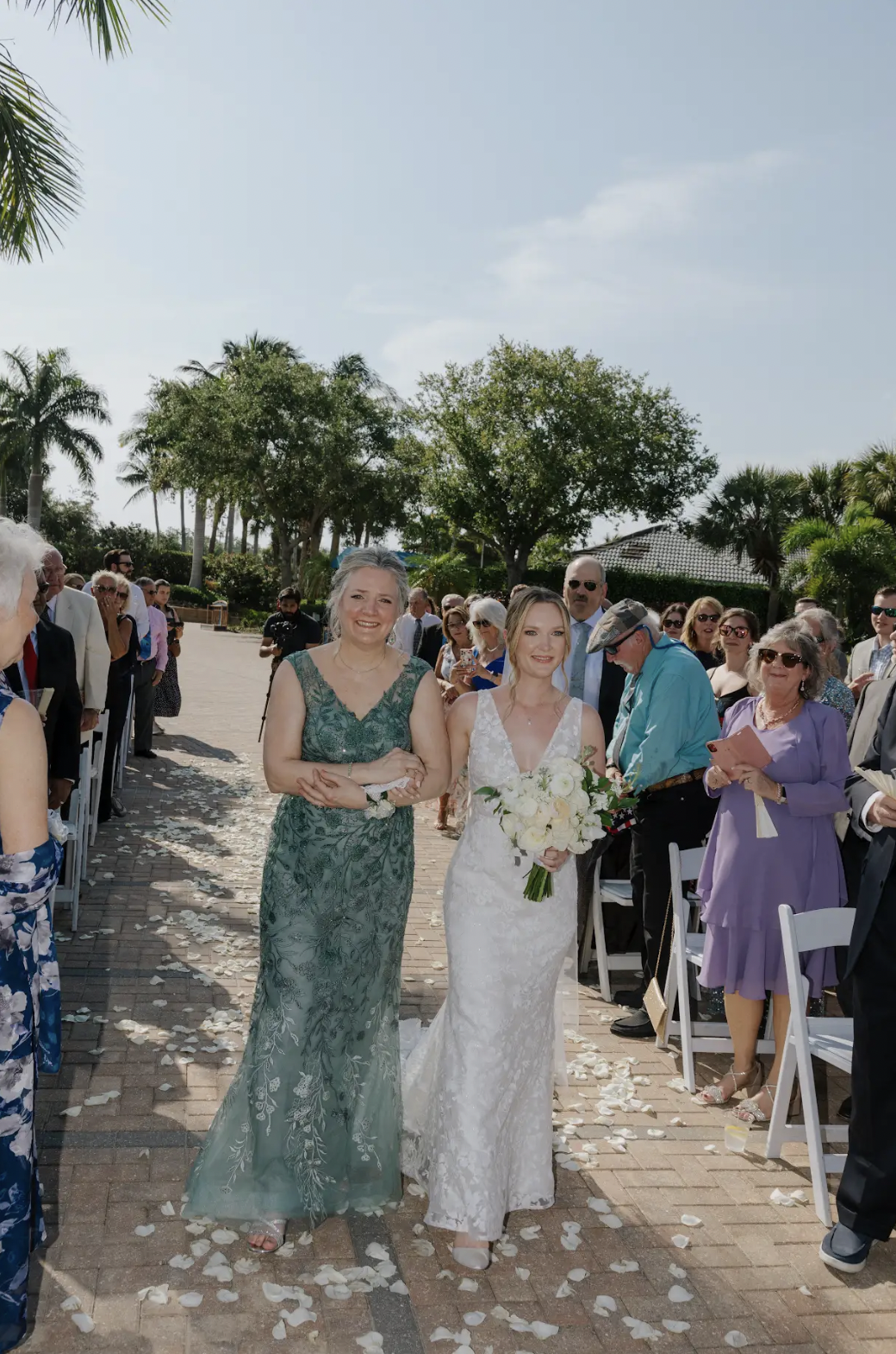Lea-Ann-Belter-Saskia-Colonial-Country-Club-CT-Bridal-Store-4