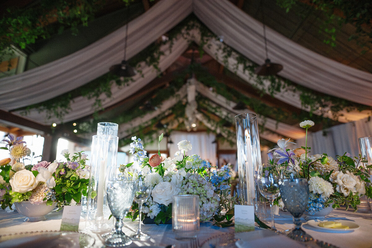 view-of-the-room-from-the table