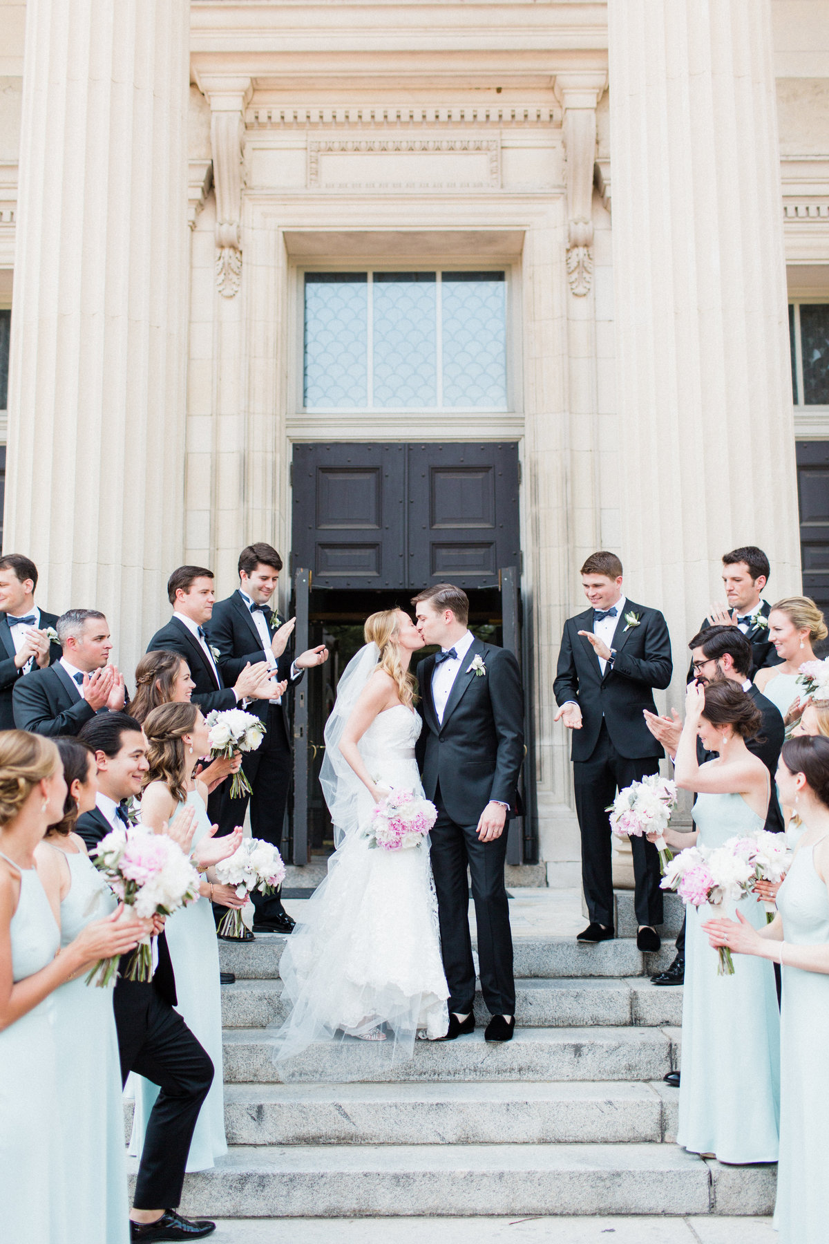 03_richmond_bridal_party_cathedral_of_the_sacred_heart