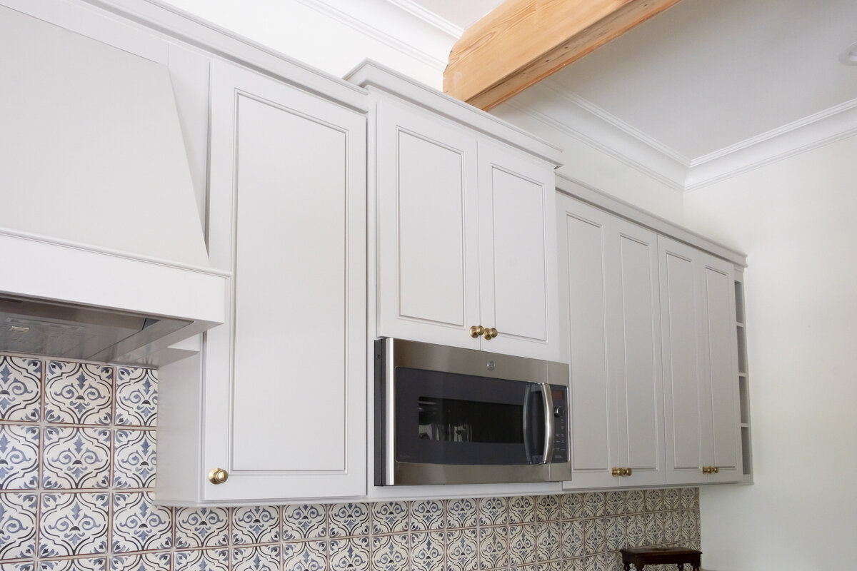 Small_Kitchen_Remodel_Mandeville_LA_Tabarka_Tile_17