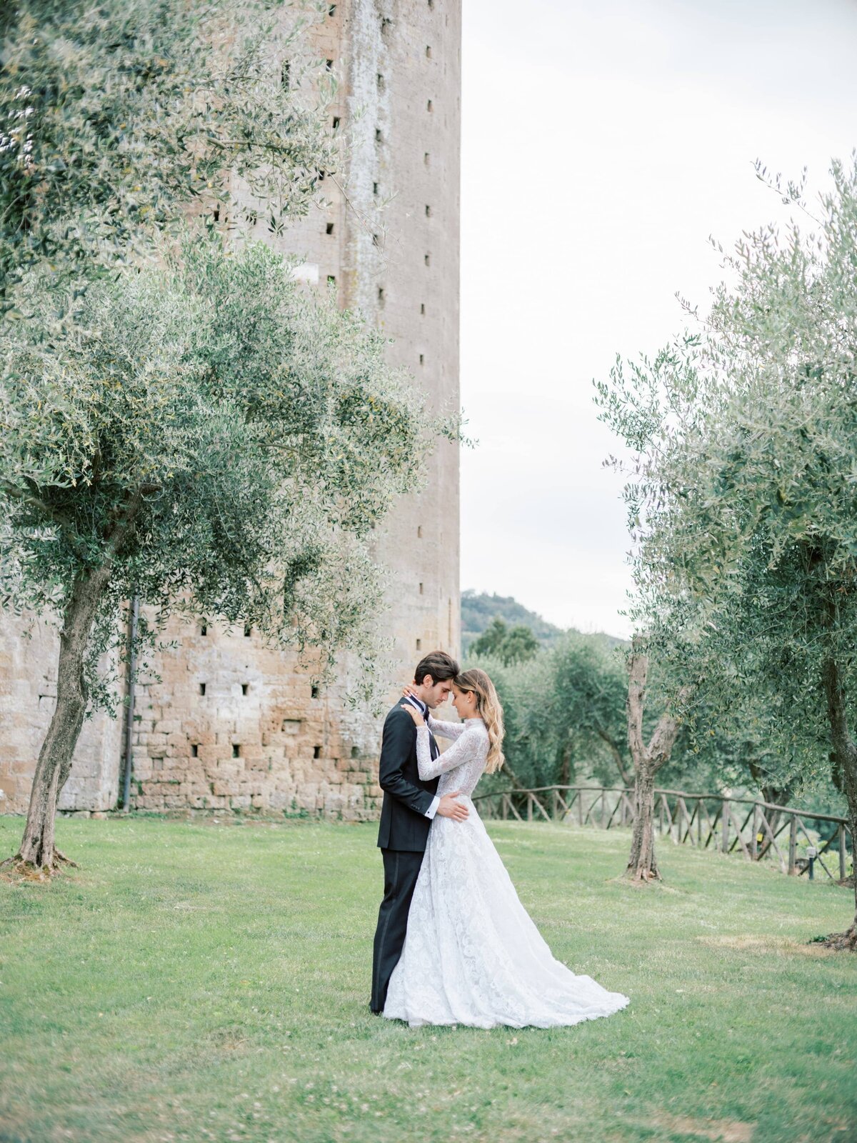 la-badia-di-orvieto-italy-wedding-photographer-273